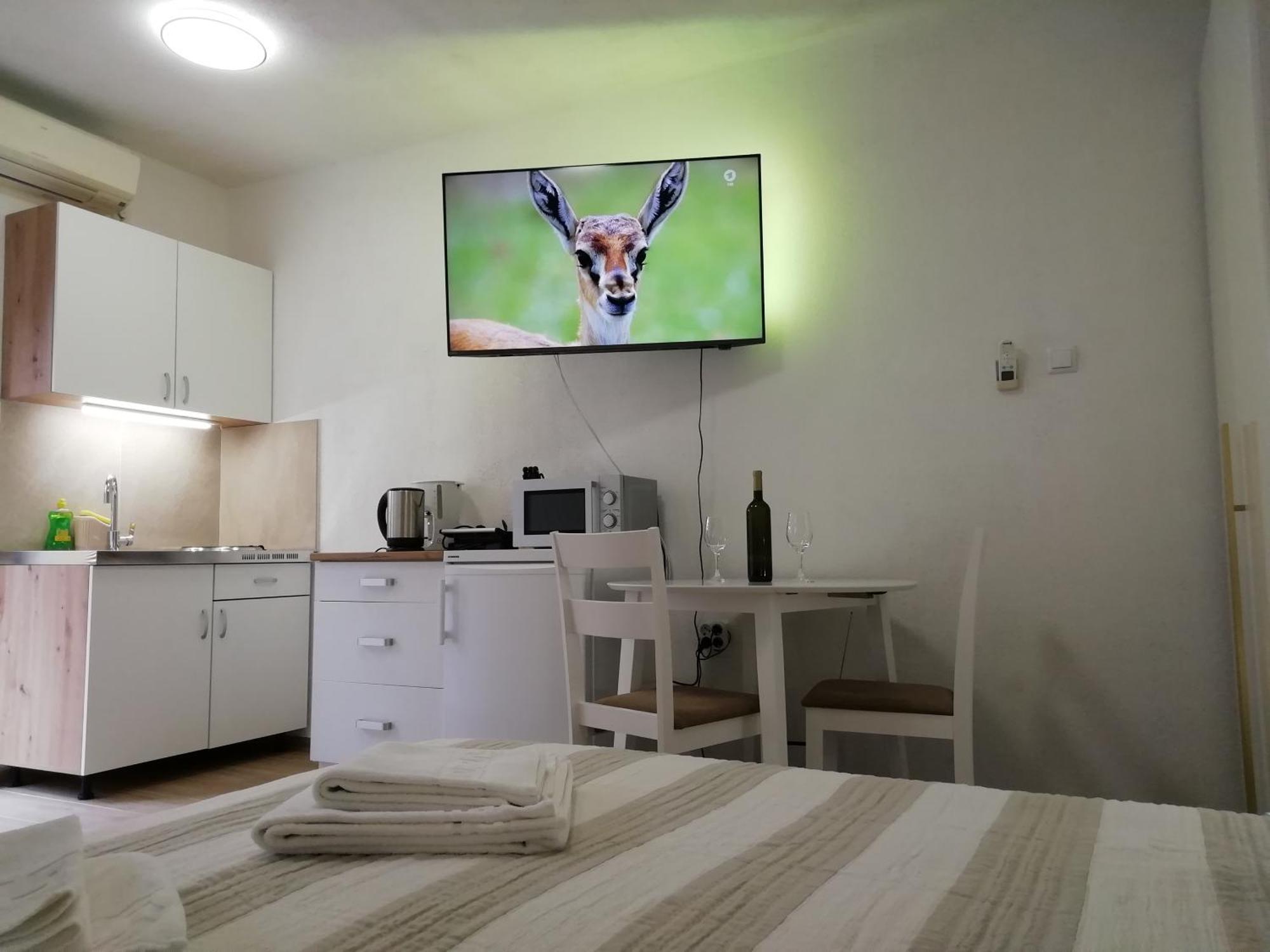 Apartments Valentina-B Nin Luaran gambar
