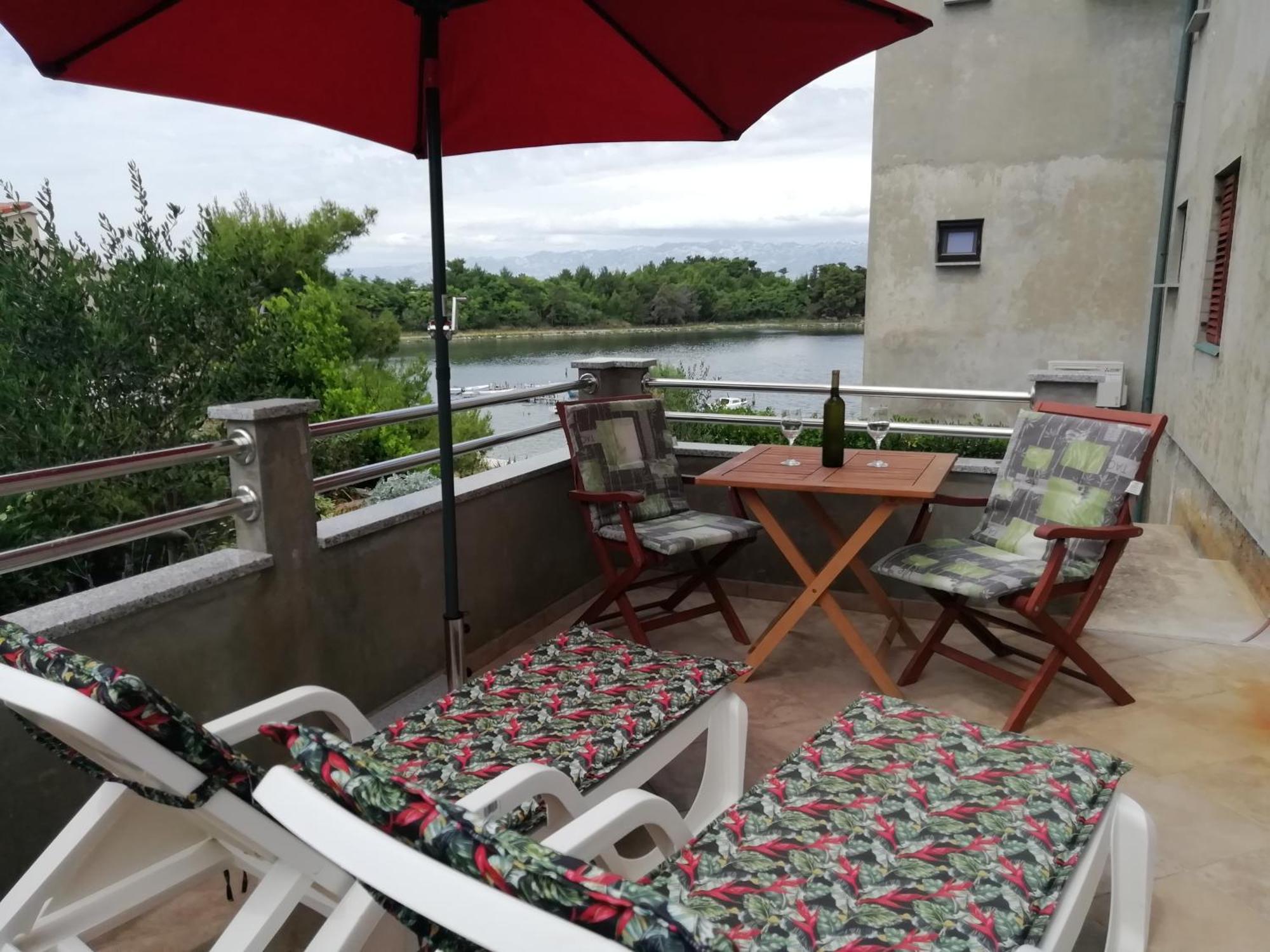 Apartments Valentina-B Nin Luaran gambar