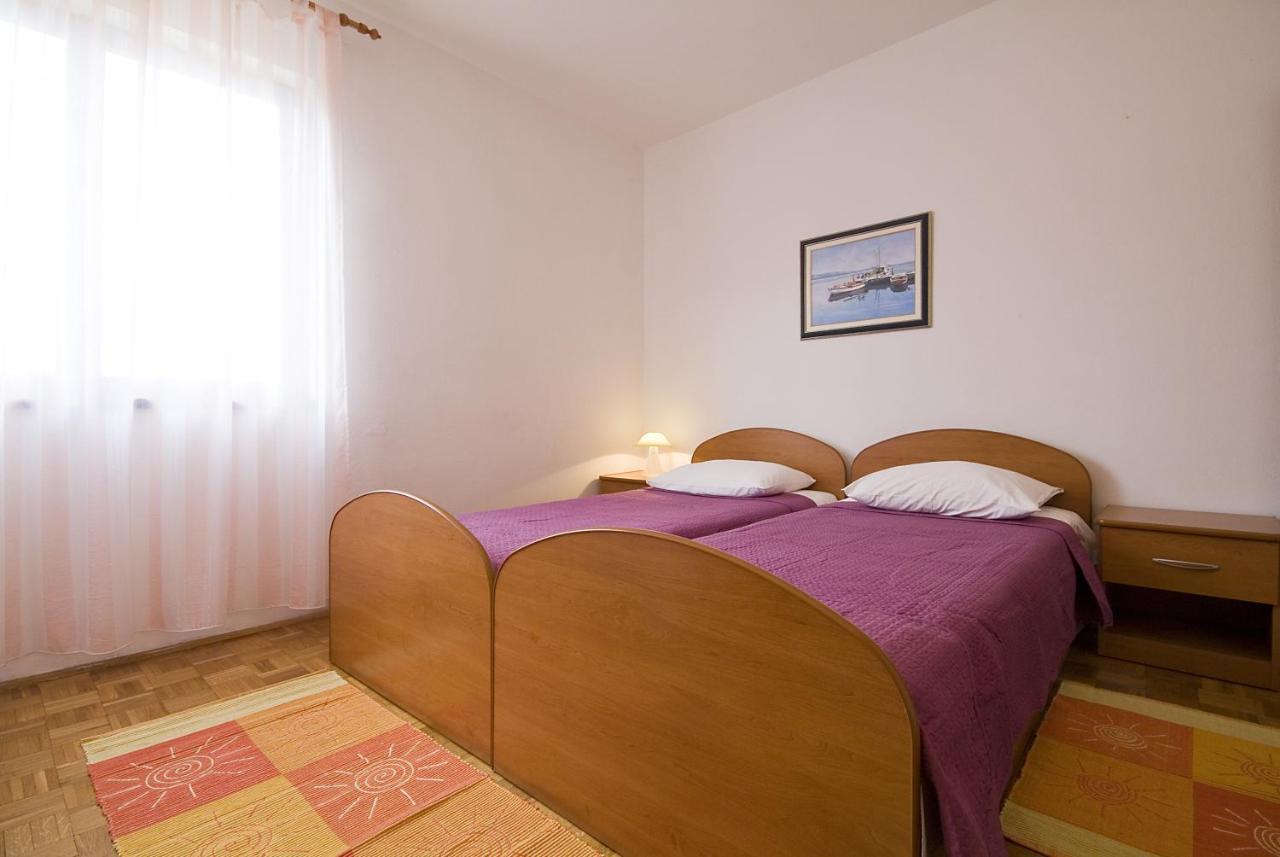Apartments Valentina-B Nin Luaran gambar