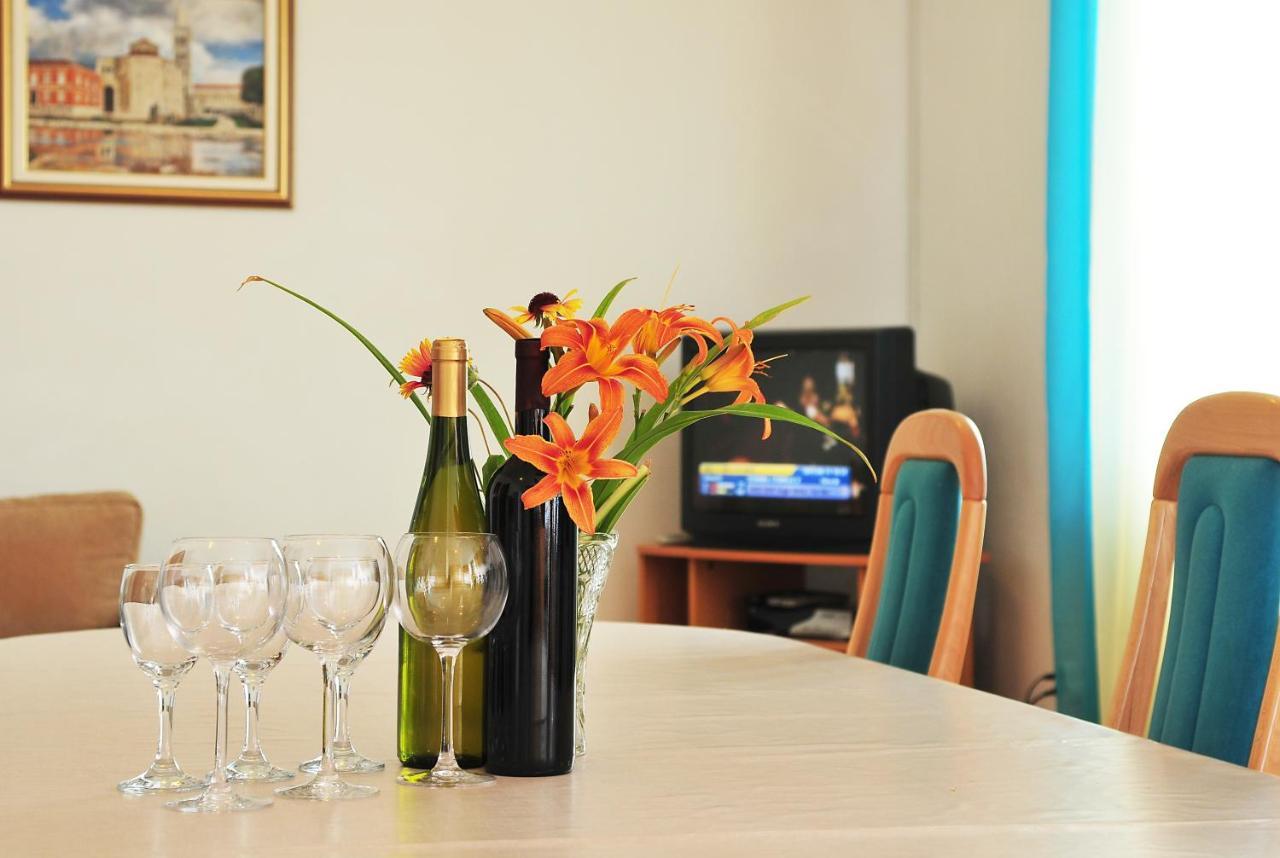Apartments Valentina-B Nin Luaran gambar